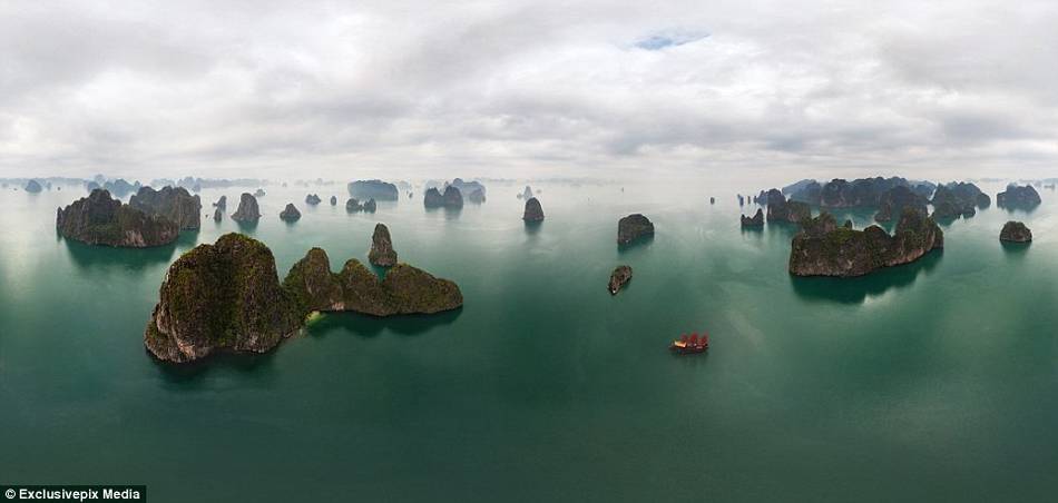 天使视觉：世界最高瀑布飞流直下瞬间