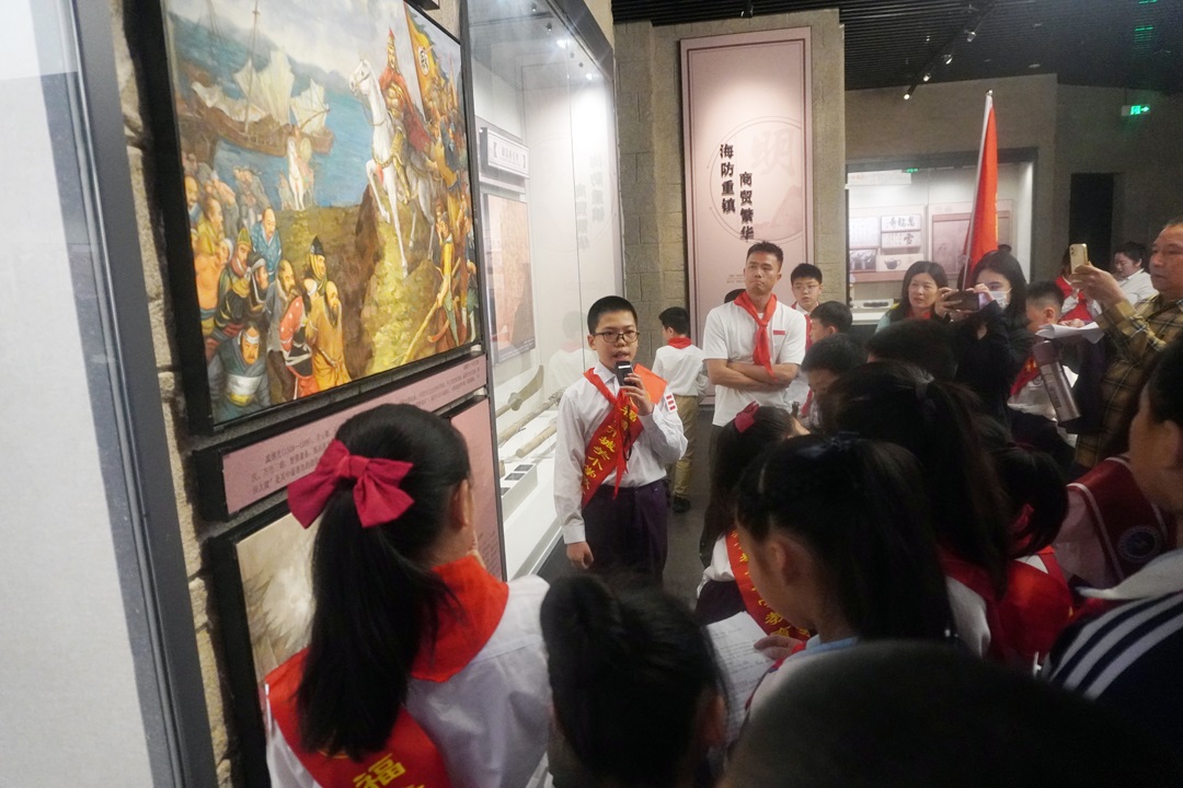 我市开展“红领巾讲解员”公益培训活动