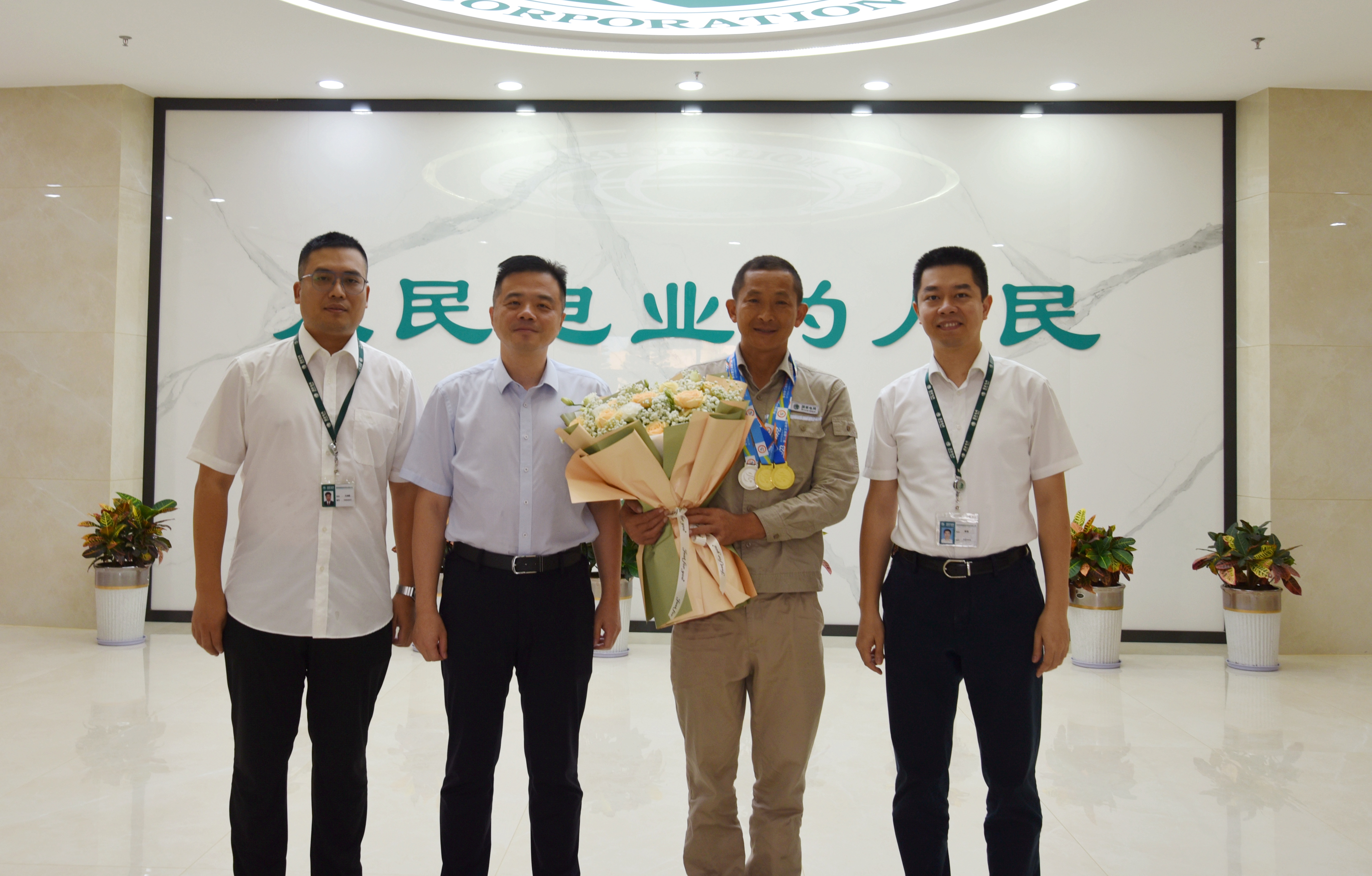 879a1efcc078eaadb918670a67486d6.jpg